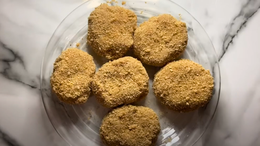 Coated chicken nuggets 