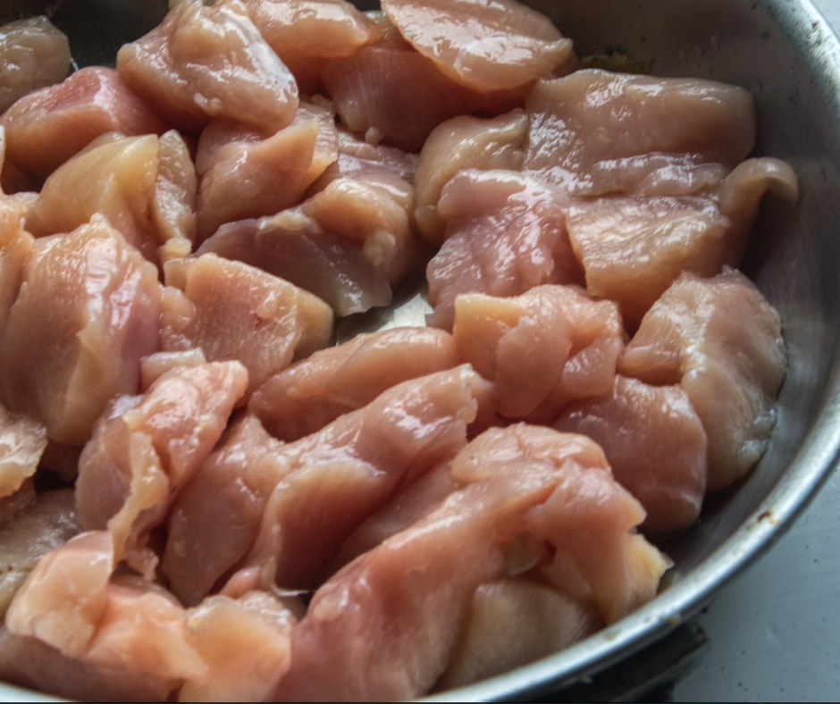 chicken cut in cubes