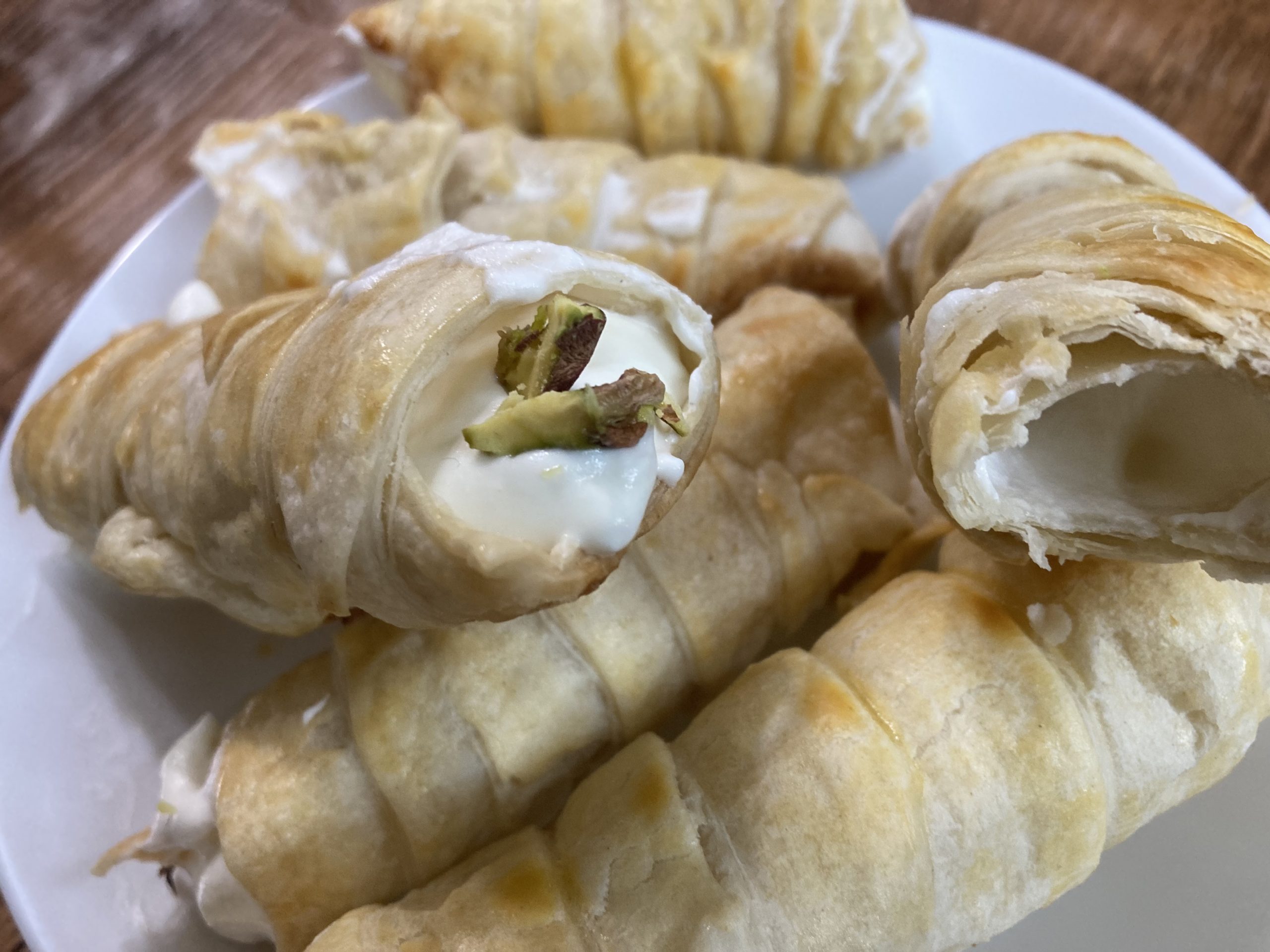 Cream Rolls